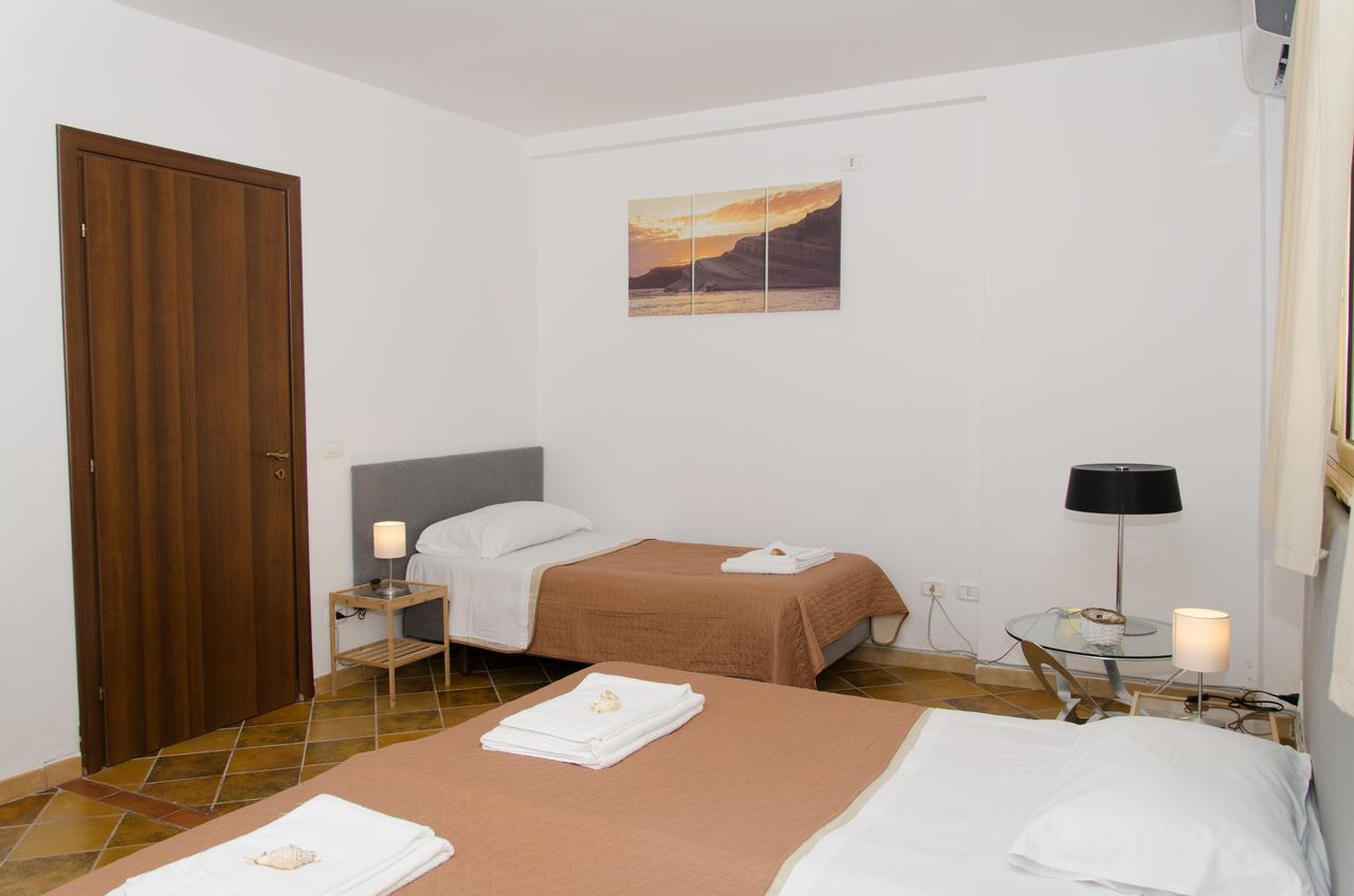 B&B Del Lido Porto Empedocle Szoba fotó